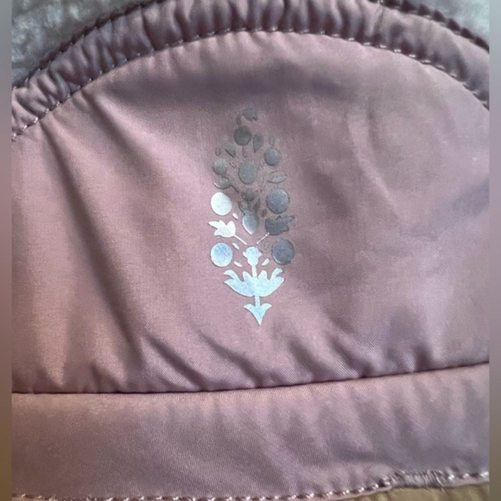 FP Movement by Free People‎ Hit the Slopes Cropped Zip Up Vest Pink Tan Ivory L - Picture 4 of 9